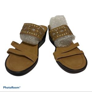 Beautiful sandal -Dress up or wear with your jeans